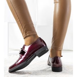 Bordo lakirane cipele s kopčom C18-6263-2 crvena višebojan 1