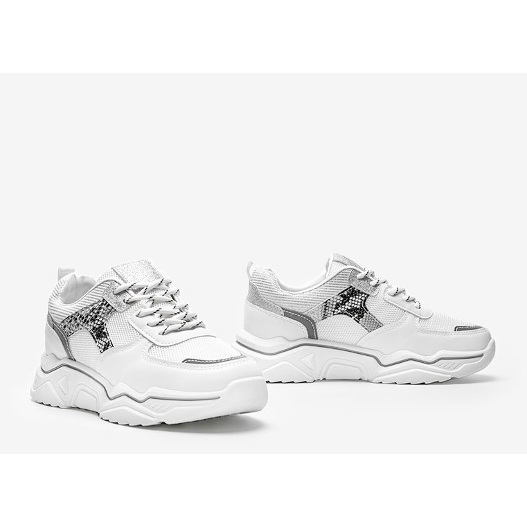 Bijele tenisice na debelom potplatu s uzorkom zmijske kože Anika bijela 1