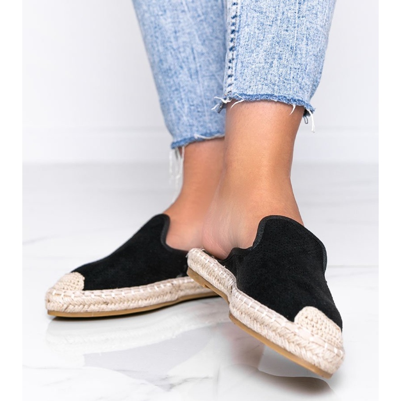 Crne japanke sa zatvorenim prednjim dijelom Kinshasa crno 1