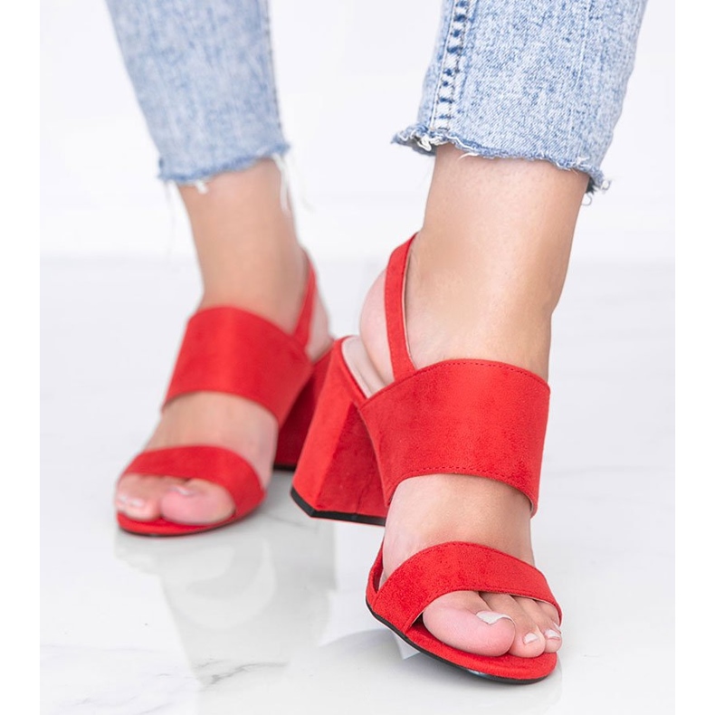 Crvene sandale na mjestu Lil Sweetie crvena 1