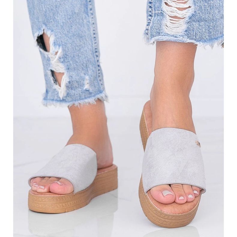 Sive papuče na platformi siva 1