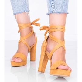 Sandale s vezicom na devini kamilici smeđa 1