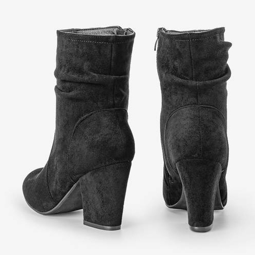 Crne gležnjače na stupu Lines crno 1