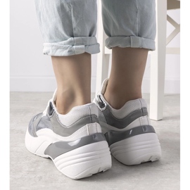 Srebrne tenisice na visokom potplatu bijela 1