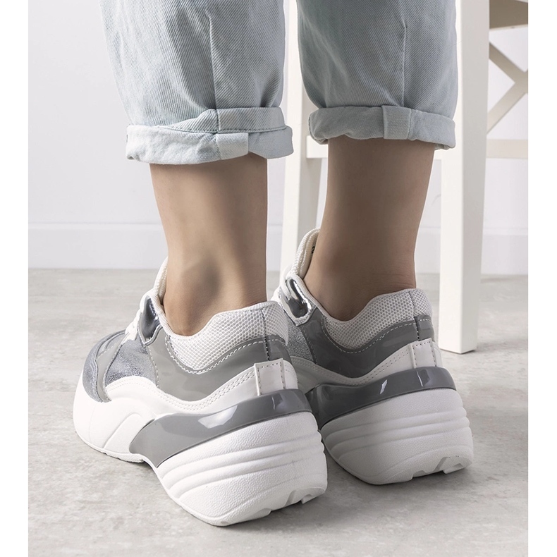 Srebrne tenisice na visokom potplatu bijela 1