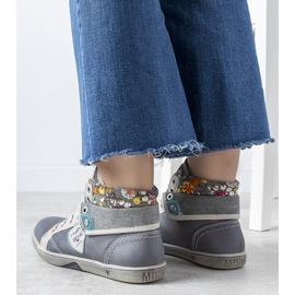 Sive ženske tenisice za gležanj iz Nientea siva 1