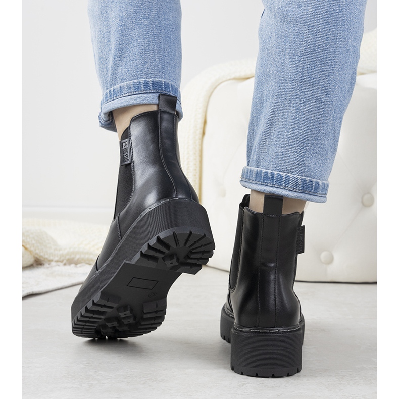 Crne ženske čizme Big Star Letizia crna 1