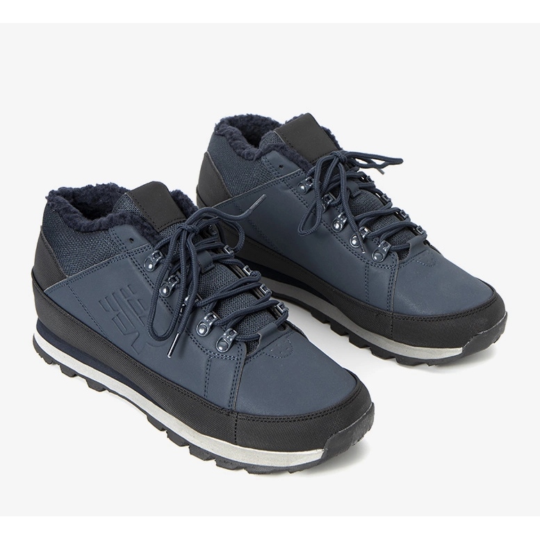 Grifar tamnoplave izolirane muške sportske cipele crna 1