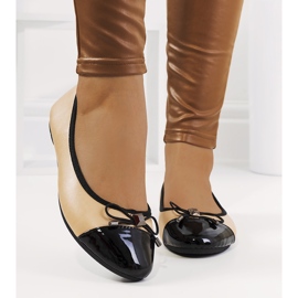 Ženske bež balerinke Prieto crna 1