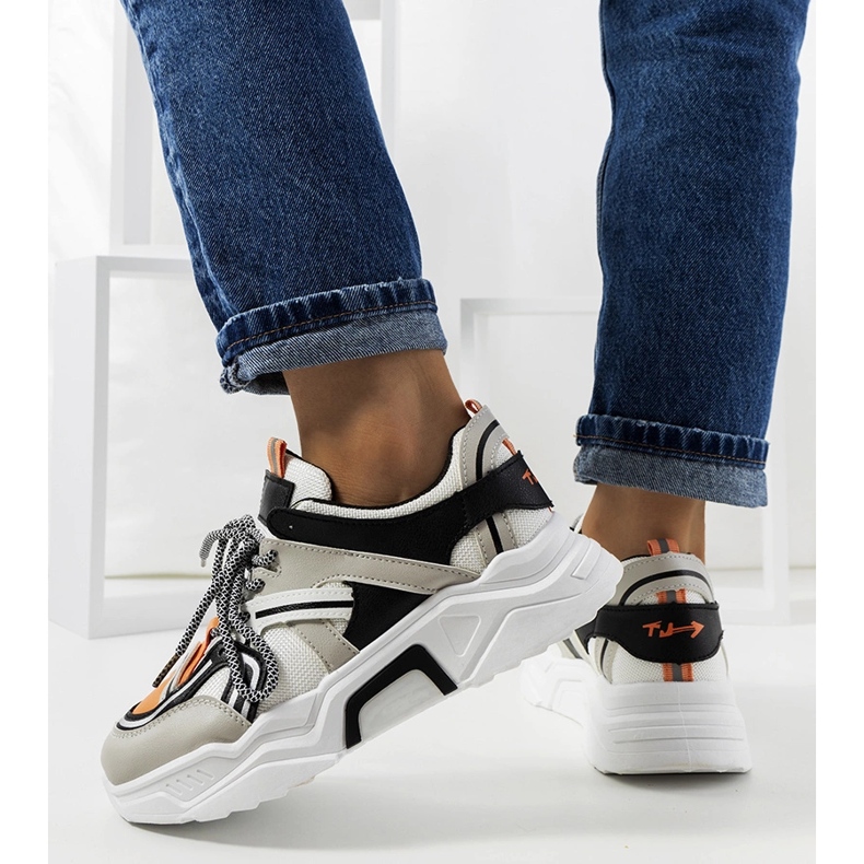 Delois ženske sive tenisice crna 1