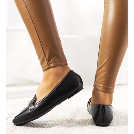 Crne mokasinke s četvrtastim vrhom od Mildera crna 1