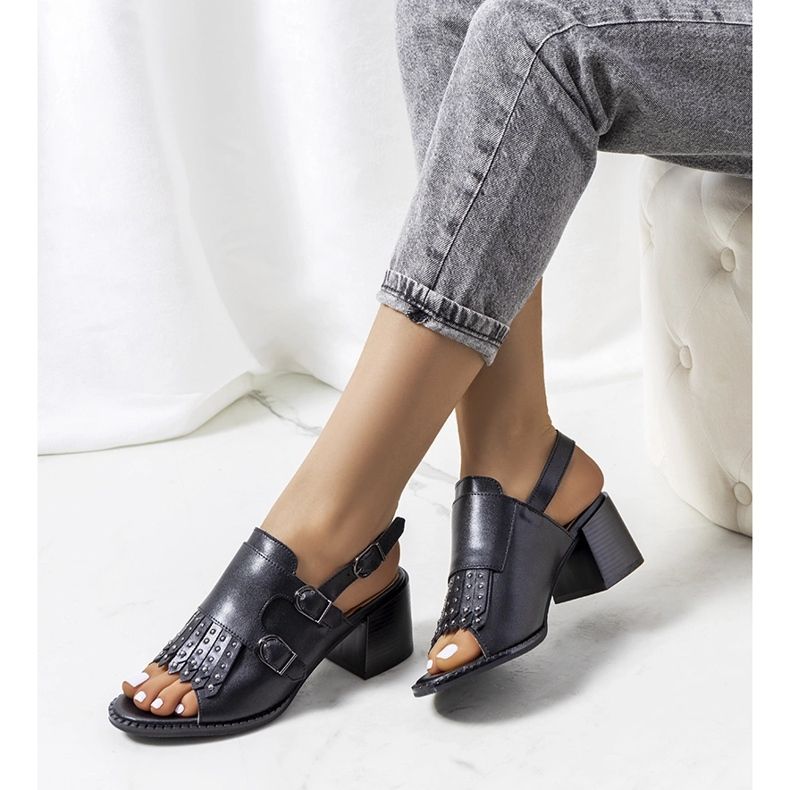 Crne kožne sandale sa Zand potkolenicom crna 1