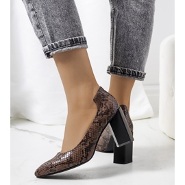 Smeđe pumpice na Ajla postu smeđa 1