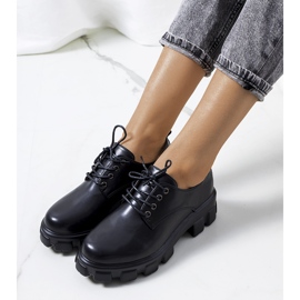 Crne cipele na traktorskom potplatu Chedi crno 2