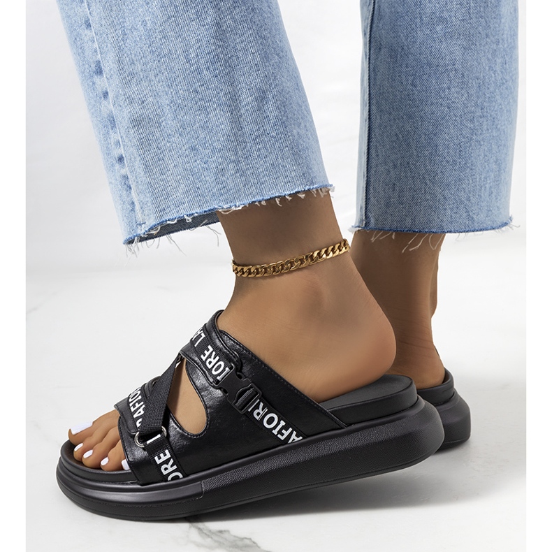 Crne papuče na platformi crno 1