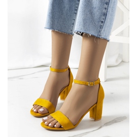 Žute sandale na Karella stupu žuta boja 1