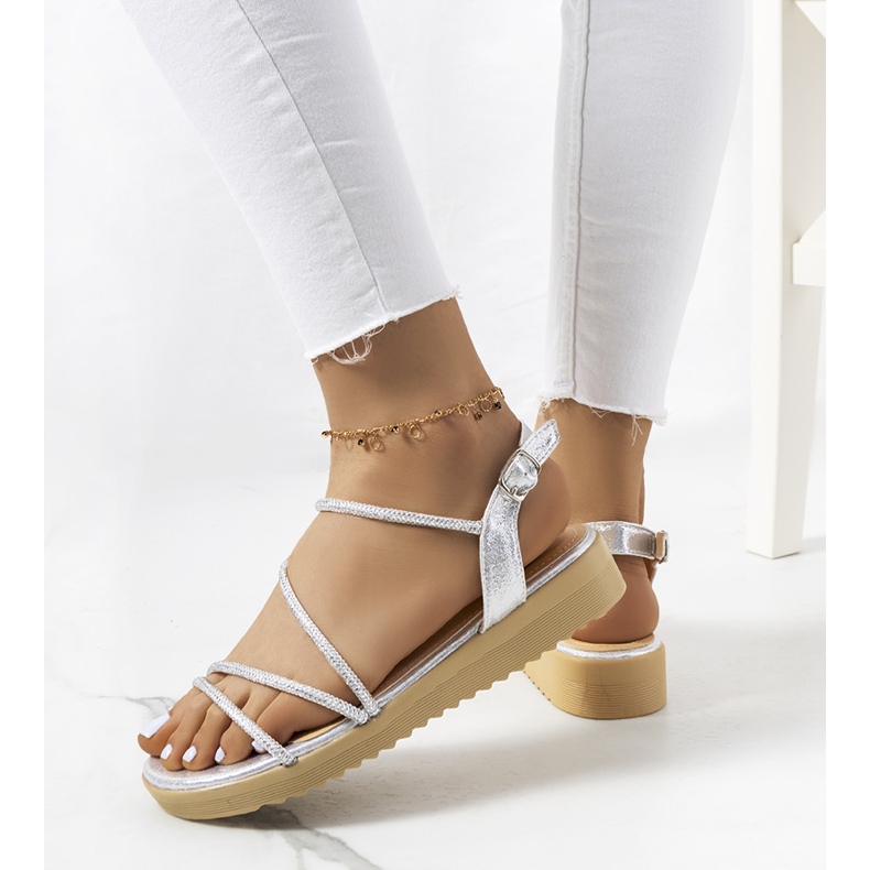 Kul. Ženske srebrne sandale srebro 1