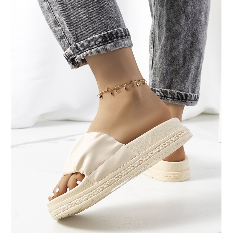 Bež papuče na platformi Baldwin 1