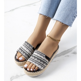 Crne papuče na platformi Ana crno 1