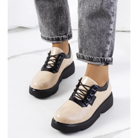 Bež cipele iz Parrama 1