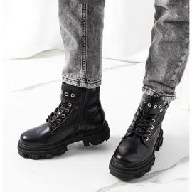 Crne gležnjače s trapper potplatom iz Rubea crna 1