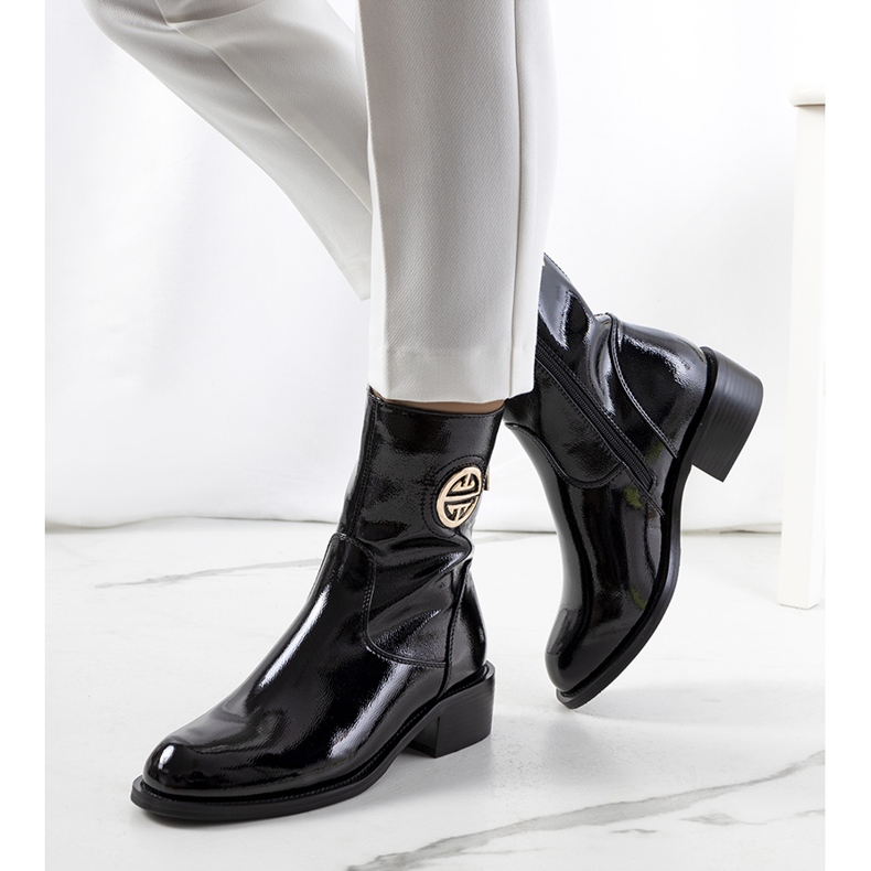 PA1 Crne lakirane čizme iz Rodovie crna 1