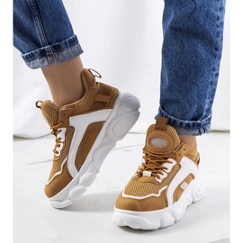 Smeđe ženske tenisice Bonina bijela 1