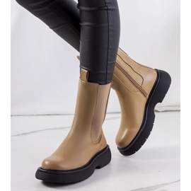 Bež čizme iz Willsden čizama 1