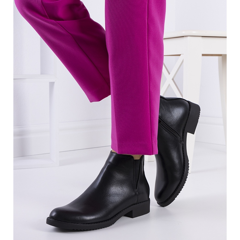 Crne Jodhpur čizme iz Nagoye crno 1