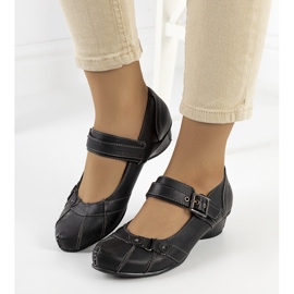 Crne cipele koje se kopčaju Gomez remenom crno 1