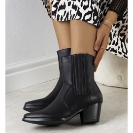 Crne kaubojske čizme Bento crno 1