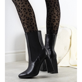 Crne čizme od postolja Viridia crna 1