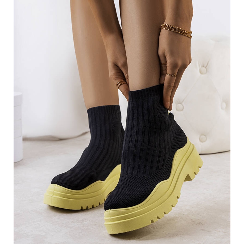 Crno-žute visoke tenisice marke Marks crna 1