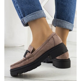 Smeđe cipele od eko antilop kože bež 1