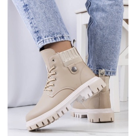 PA1 Bež ženske čizme marke Odell 1