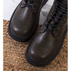 Zelene ženske čizme iz Costel zelena 1