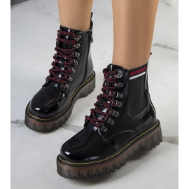 BM Crne ženske čizme marke Mares crna 1