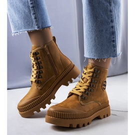 Camel izolirane čizme LCJ-22-44-1339L Lee Cooper bež 1