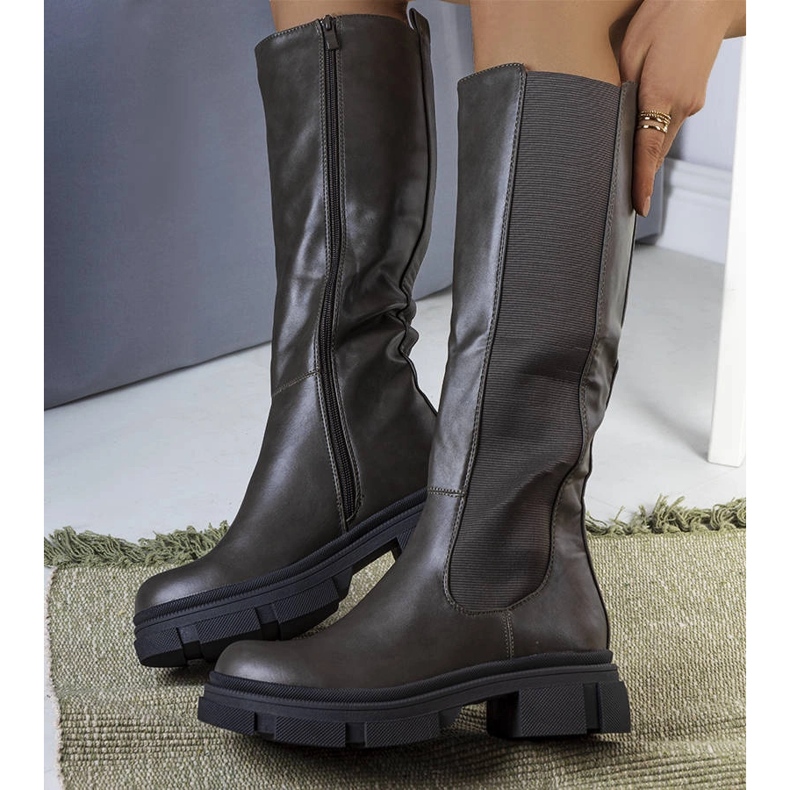 Zelene tople čizme iz Floresa zelena 1