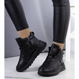 Crne izolirane tenisice iz Tasme crno 1