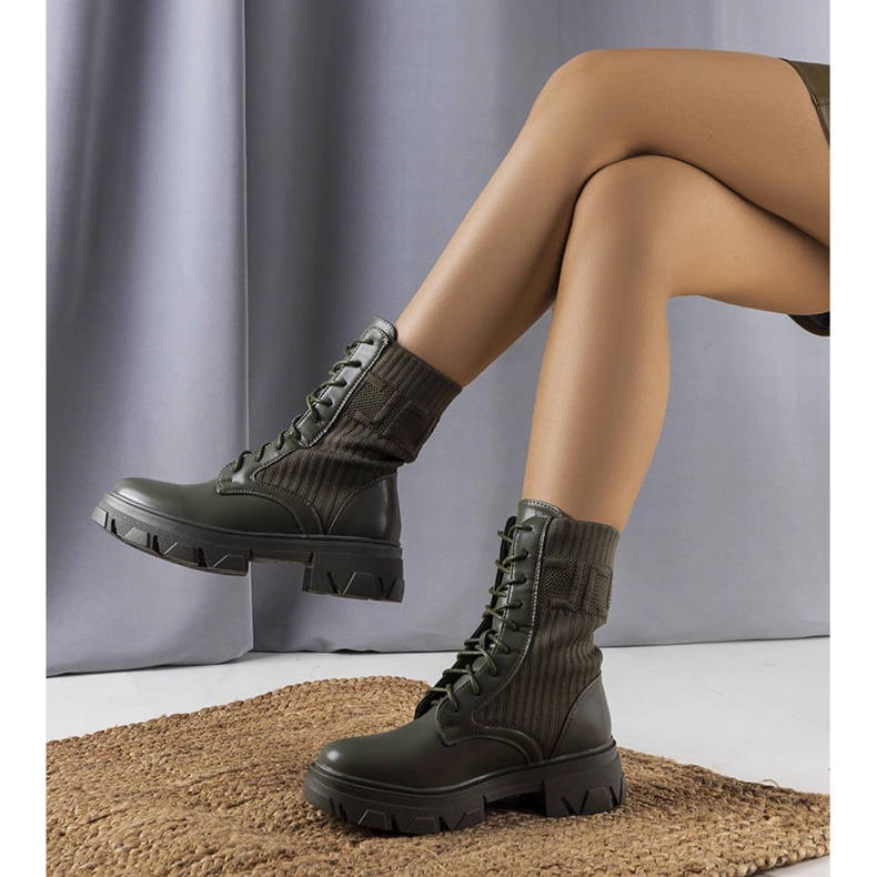 Kori zelene planinarske cipele zelena 1