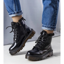 Martoli crne izolirane traperice s krznom crna 1