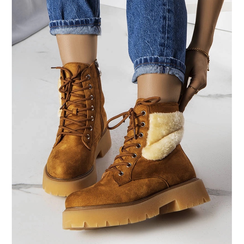 Smeđe izolirane čizme s krznom iz Bernara smeđa 1