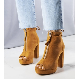 BM Payto čizme s kamel petom smeđa 1