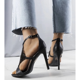 Crne elegantne sandale na visoku petu iz Caleba crna 1