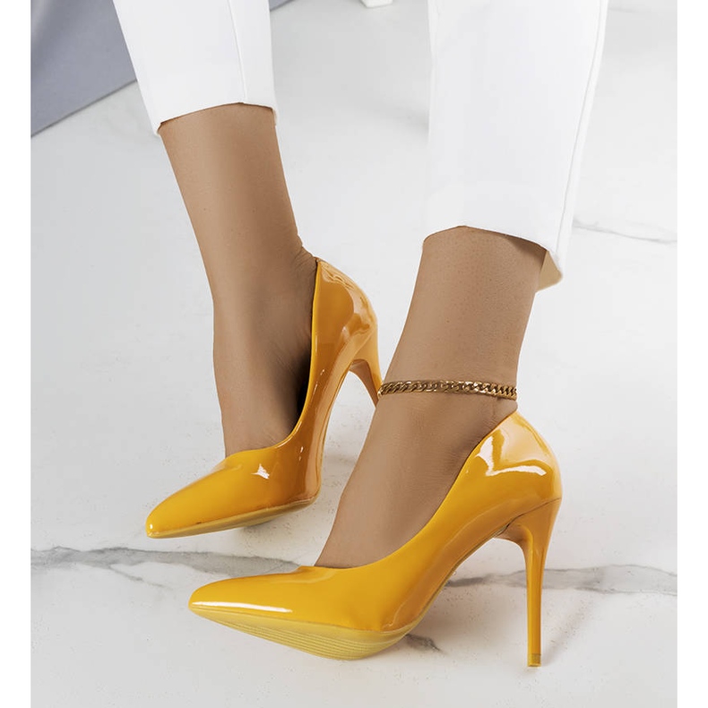 BM Narančasto lakirane Tiffany štikle 1