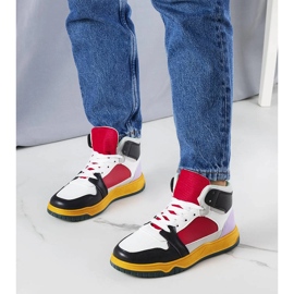 Crne i crvene visoke tenisice iz Elizabeth bijela 1