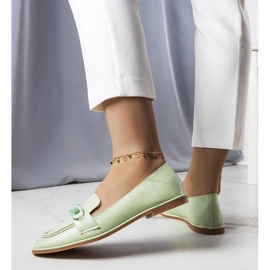 Bobbie zelene mokasine ukrašene lancima zelena 1