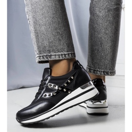 Crne tenisice s debelim potplatom marke Mely crna 1