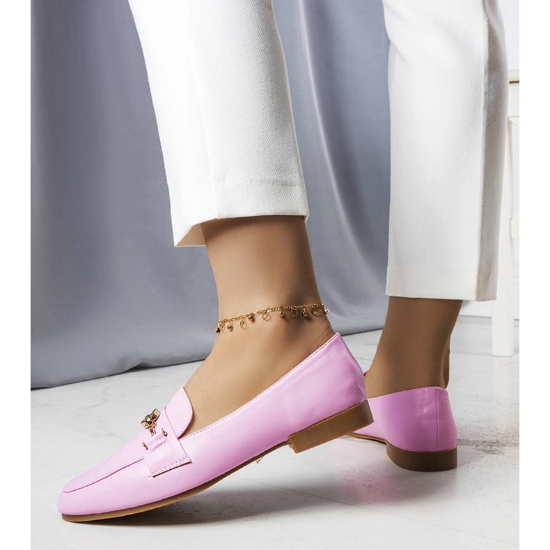 Ružičaste natikače sa zlatnim ukrasima iz Merciera ružičasta 1